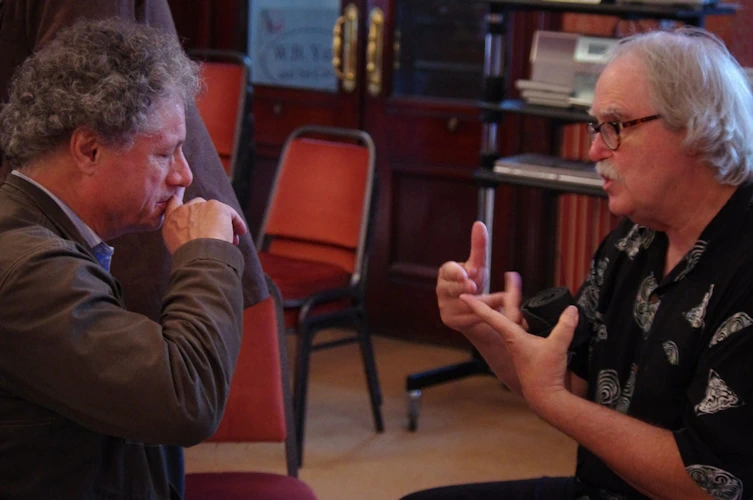 Doublas Lee Saum in conversation.